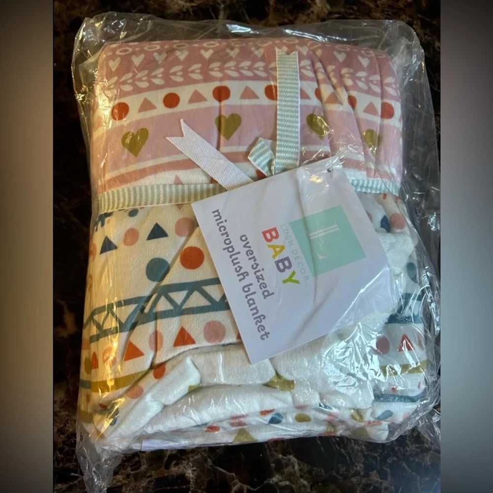 Lush Baby Boho Metallic Hearts Reversible Soft & Oversized Blanket Pink & Orange